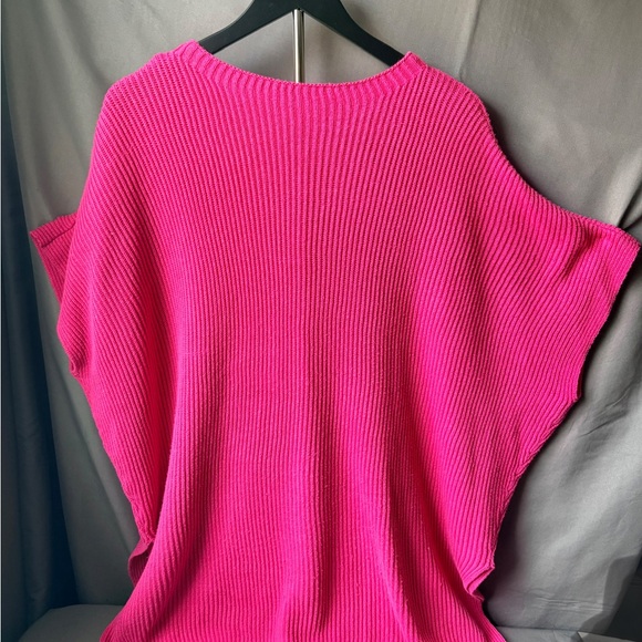 Vibrant Pink Knit Poncho - Picture 1 of 4